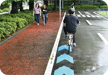 一、車道が原則、左側を通行　歩道は例外、歩行者を優先についての画像