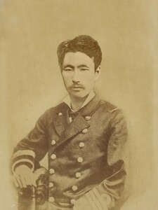 画像:勝小鹿肖像写真(復元)