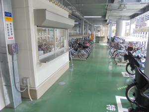 雑色駅高架下自転車駐車場A棟1階