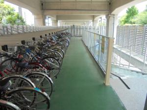 雑色駅高架下自転車駐車場B棟2階