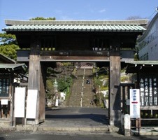 写真：池上本門寺・総門の様子